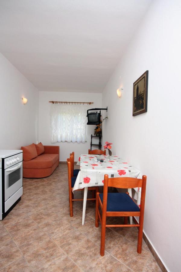Apartments By The Sea Kampor, Rab - 4986 ภายนอก รูปภาพ