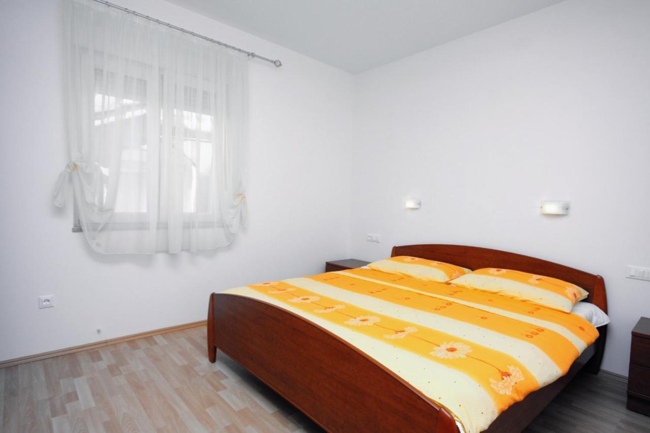 Apartments By The Sea Kampor, Rab - 4986 ภายนอก รูปภาพ